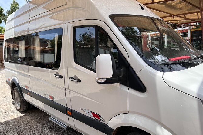One-way Shuttle Transfer: Nazca to Huacachina