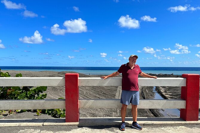 Owia Salt Pond Tour and Black Point Tunnel With Topdawg Taxi and Tours