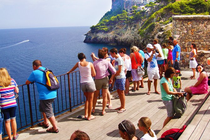 Palma De Mallorca Shore Excursion: Private Tour of Palma, Deia and Soller Valley