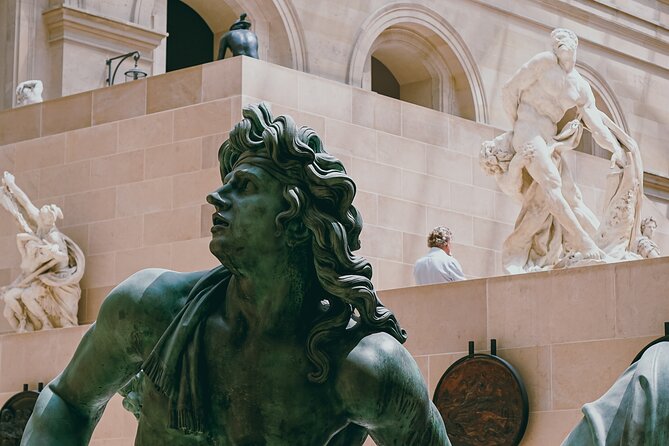 Paris Louvre Museum : 3 Hours Guided Tour (Skip-the-Line)
