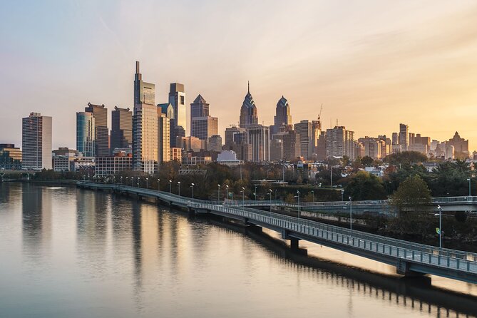Philadelphia : Custom Walking Tour With a Guide (Private Tour)