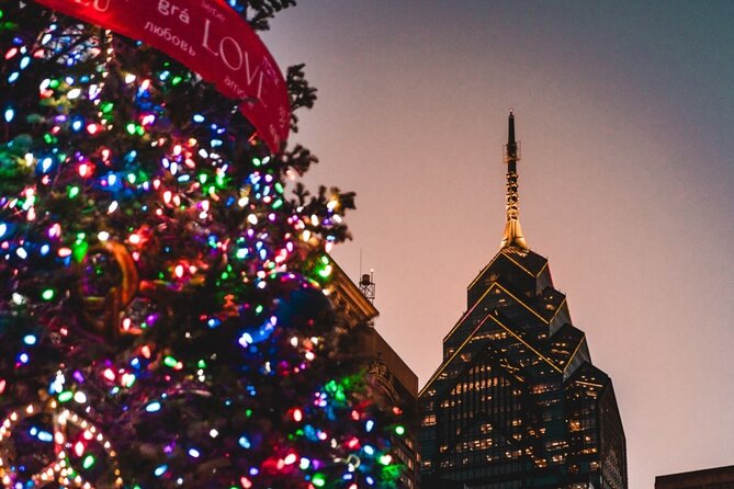 Philadelphia Holiday Lights Private 2.5 Hour Driving Tour