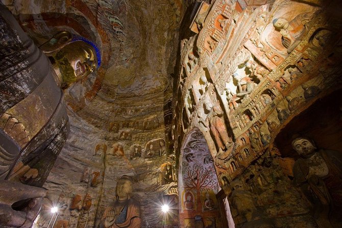 Pingyao 2-Day Private Tour to Datong: Hanging Temple, Yungang Grottoes and More