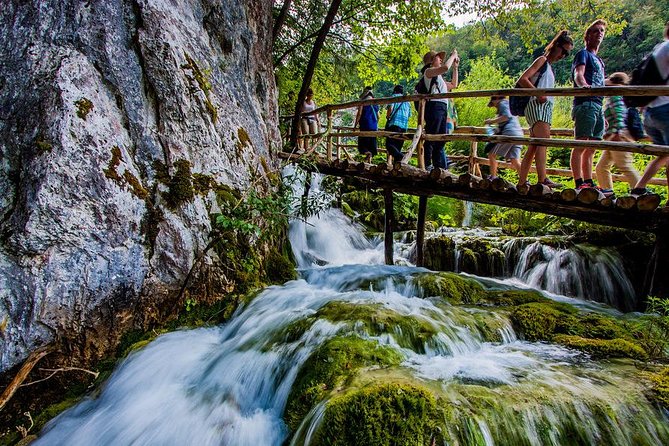 Plitvice Lakes Excursion With Picnic