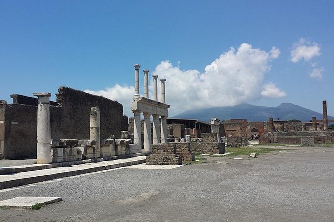 POMPEI in & OUT – 3 Hours Relaxed Private Tour
