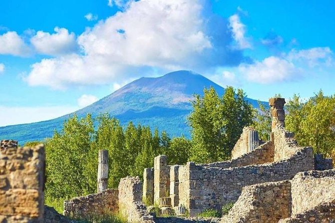 Pompeii and Vesuvius Full-Day Tour Select From Positano