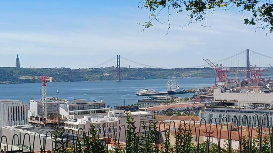 Porto – Braga – Guimarães – Porto Private Tour Half Day