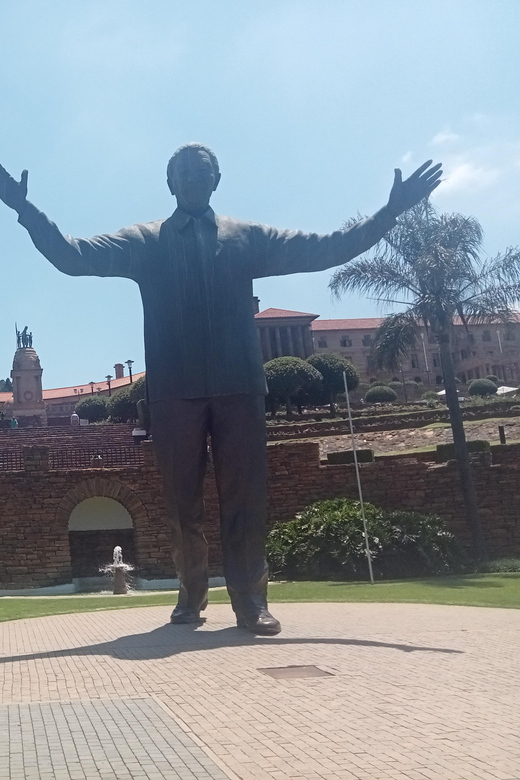 Pretoria and Cullinan Diamond Mine Tour (Surface Tour)