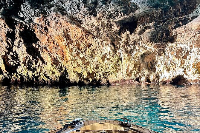 Private 3-hour Speedboat Our Lady of the Rock and Blue Cave