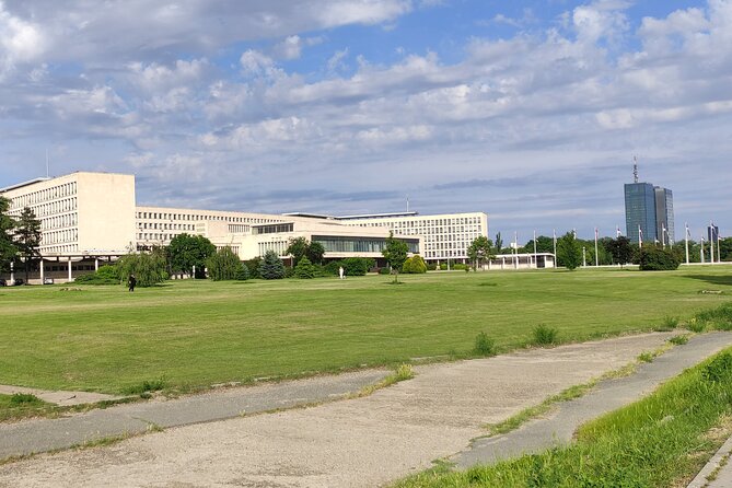 Private 4 Hours Space Architecture Tour in Belgrade