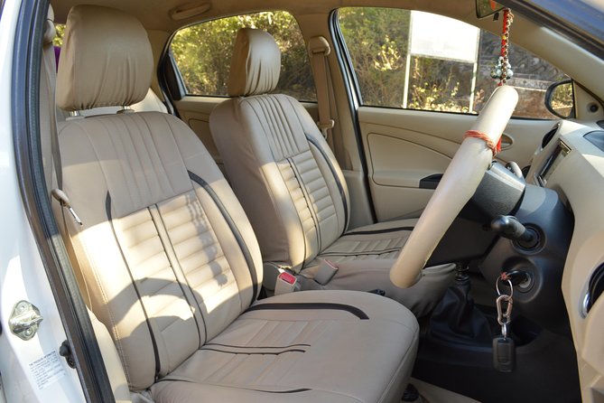 Private A/c Transfer Mount Abu to Ahmedabad ( 4 Seat A/c Sedan )