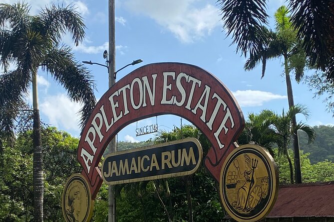 Private Appleton Estate Rum Tour With Limestone Massage, Rafting