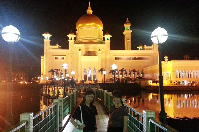 Private Bandar by Night Tour