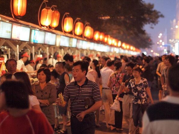 Private Customized Beijing Night Tour To Wangfujing Food Street And Pipe Hutong - Exploring Wangfujing Food Street
