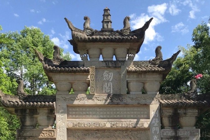 Private Day Tour to Jianmenguan From Chengdu by Bullet Train