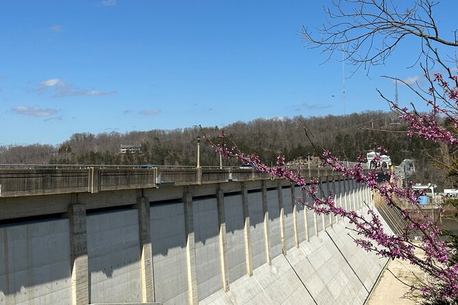 Private Day Tour to Lake of The Ozarks