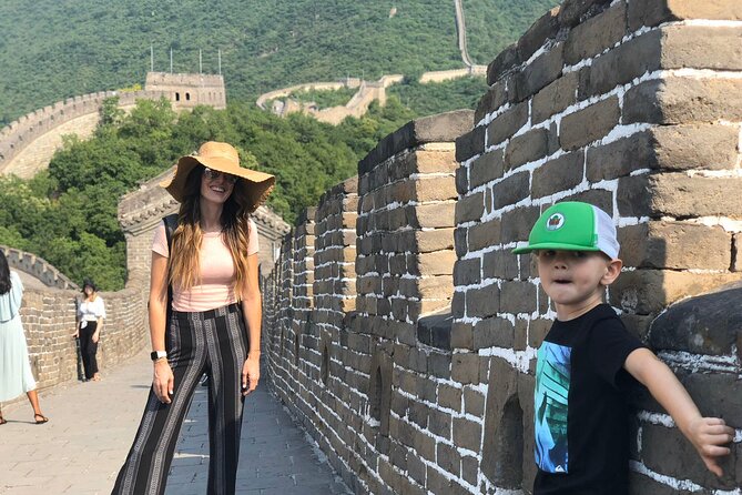 Private Day Tour to Mutianyu Great Wall and Hong Luo Buddhist Temple