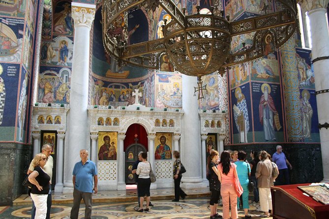 Private Day Tour to Royal Town Topola and Oplenac Mausoleum