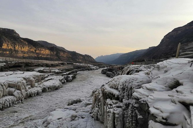 Private Day Tour: Yellow River Hukou Waterfall Tour From Xian