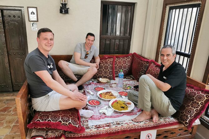 Private Dubai Street Food Tour .