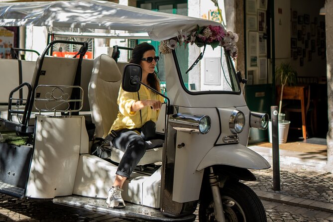 Private Eco Tuk Tuk Tour of Lisbon