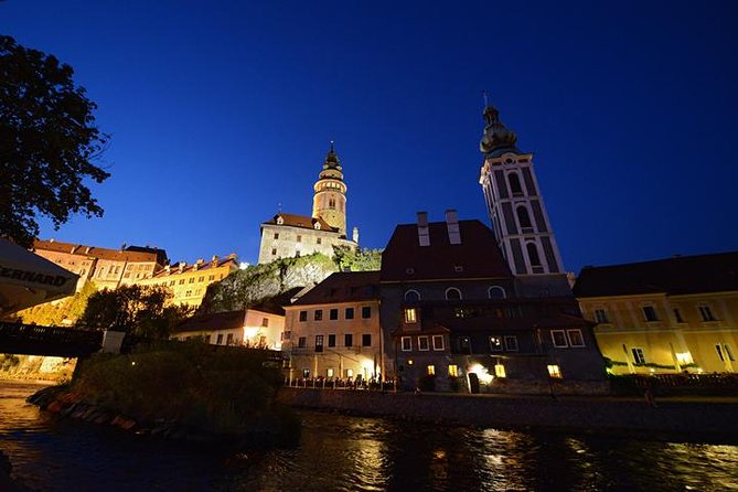 Private Evening Tour Cesky Krumlov Old Town and Castle Area - Tour Overview
