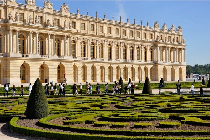 Private Full Day Paris Trip Including Louvre and Versailles With Pickup - Highlights of the Itinerary