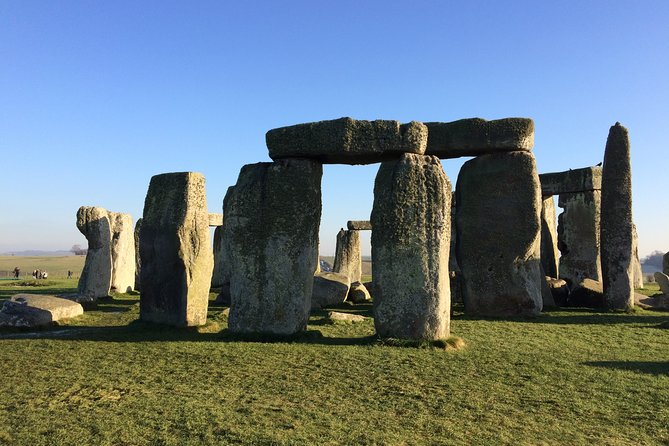 Private Full Day Tour of Windsor and Stonehenge From London