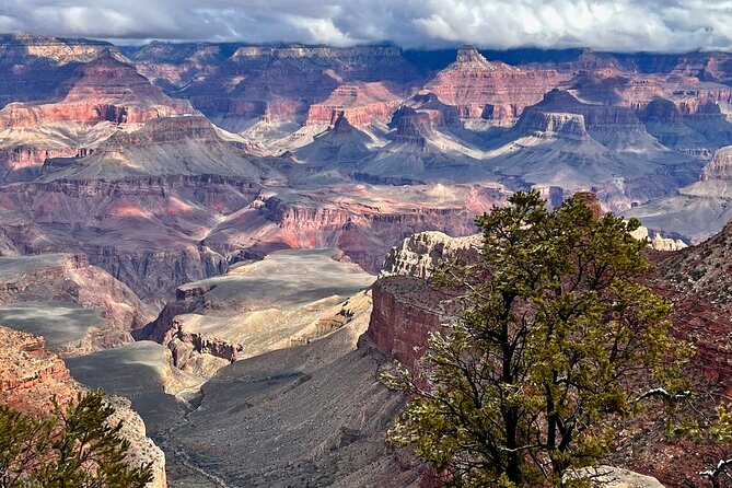 Private Grand Canyon Tour From Flagstaff With Lunch at El Tovar