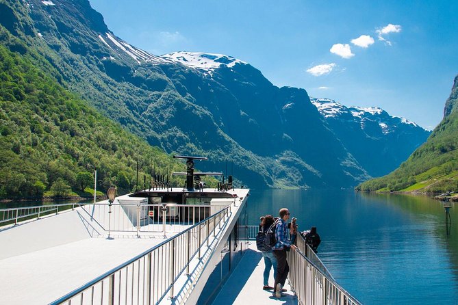 Private Guided Tour to Oslo - Nærøyfjord Cruise and Flåm Railway