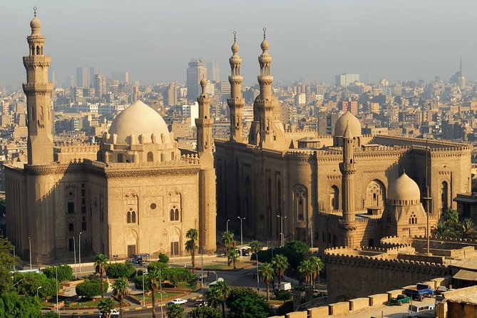 Private Guided Tour to the Mosques of Sultan Hassan, Al-Rifai, and Ibn Tulun in Cairo - Mosque Highlights