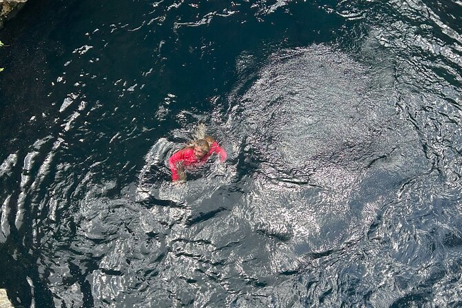 Private Half-Day Tour to Cenote Del Jaragua and Cabo Rojo Beach