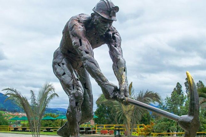 Private Half Day Tour to Nemocon Salt Cathedral and Village