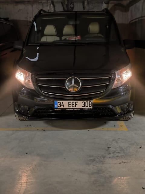 Private Istanbul Sabiha Gokcen Airport (SAW) Transfer