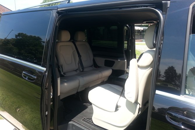 Private Luxury Transfer From Venice to Milan (Or Vice Versa)