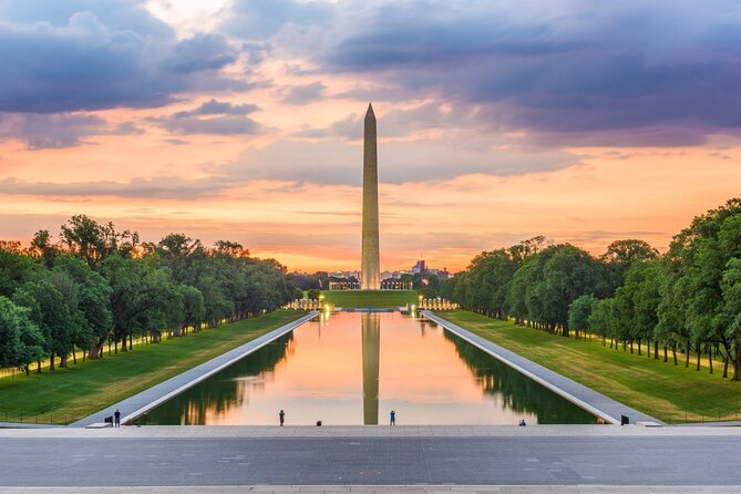 Private Monuments Tour in Washington