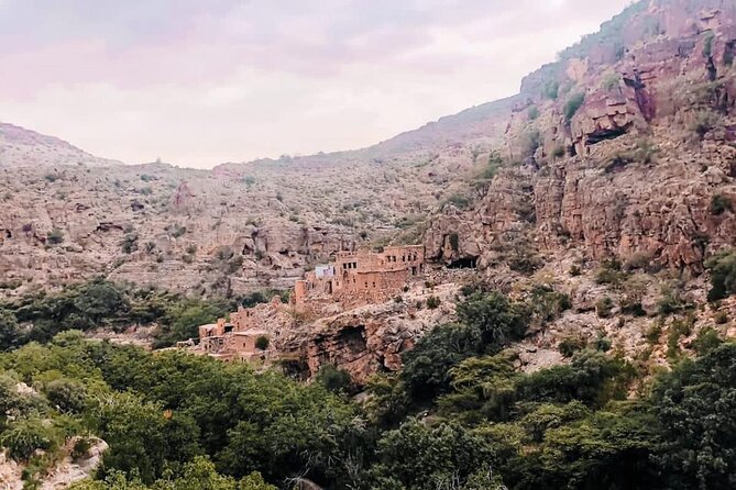 Private Oman Full Day Guided Sightseeing Tour