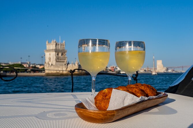 Private Sailboat Tour in Lisbon - Pricing and Booking