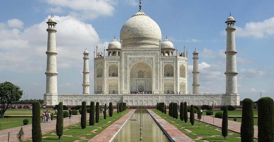 Private Taj Mahal & Agra Tour by Gatiman Express Train