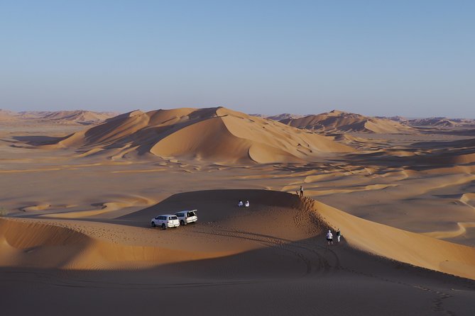 Private Tour – Empty Quarter Desert Adventure – Wadi Dawka + Ubar
