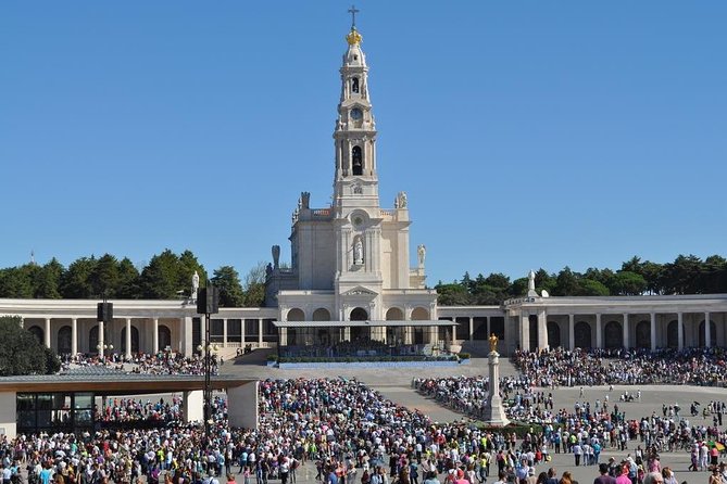 Private Tour Fatima / Battle / Nazareth / Óbidos * Private Tours *
