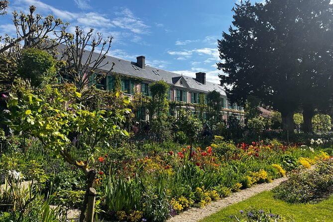 Private Tour From Paris to Giverny Claude Monets Gardens