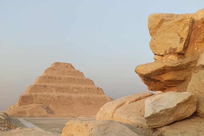 Private Tour Giza Pyramids, Sphinx, Memphis, and Saqqara