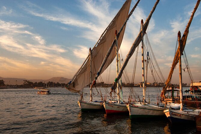 Private Tour Luxor West and East Bank and Hot Air Balloon