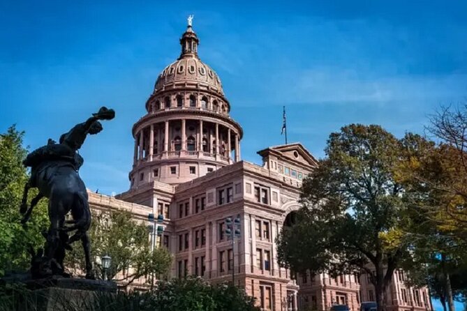 Private Tour of Austin With State Capitol and Cruise