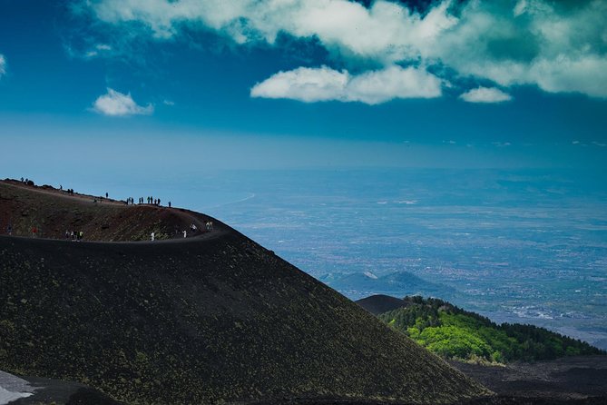 Private Tour of Mount Etna and Etna Winery Visit With Tasting From Syracuse - Itinerary Details