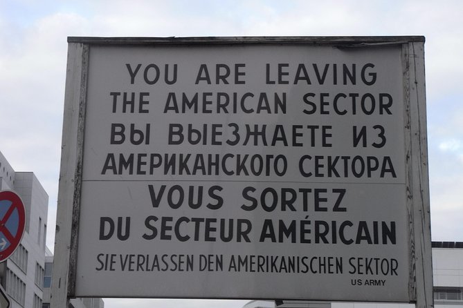 Private Tour of the Cold War Era in Berlin – Soviets, Wall and Espionage