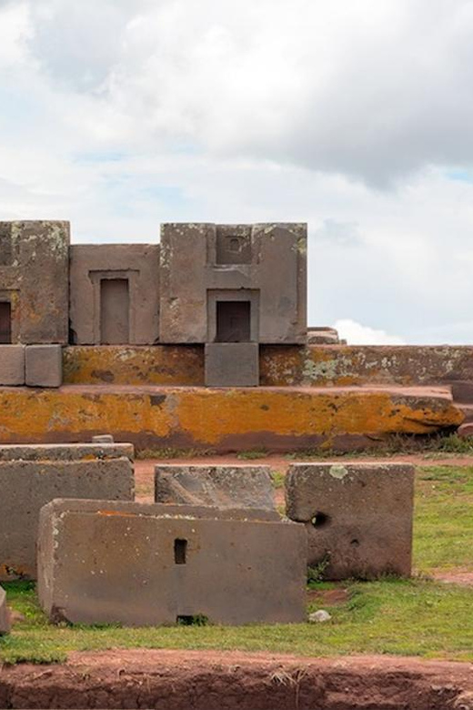 Private Tour of Tiwanaku and Puma Punku