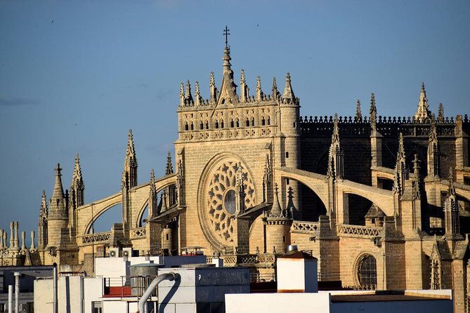 Private Tour: Seville City Tour (Cathedral, Royal Alcázar and Santa Cruz)
