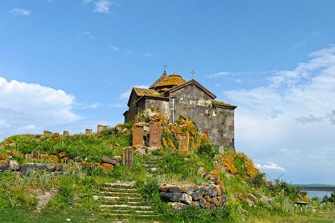 Private Tour to Lake Sevan, Noratous, Hayravank, Sevanavank